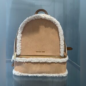 MICHAEL KORS Rhea Medium Suede and Faux Shearling BackpackPeanut NWT